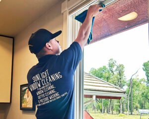 interior window cleaning