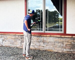 window cleaning Exterior House Cleaning